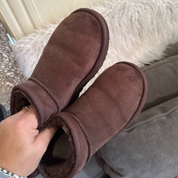 Ultra mini Uggs Brown Suede Ankle Boots size 6 - Picture 8 of 14